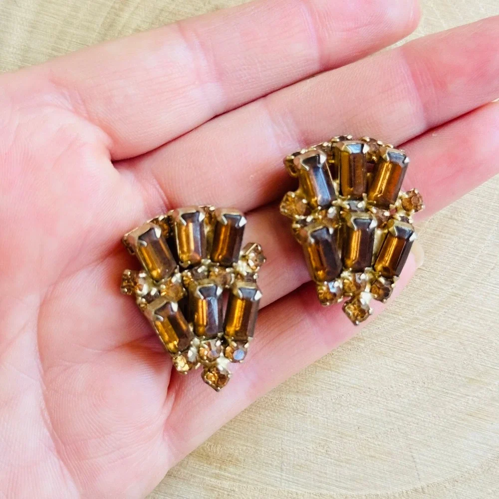 N/A vtg jeweled